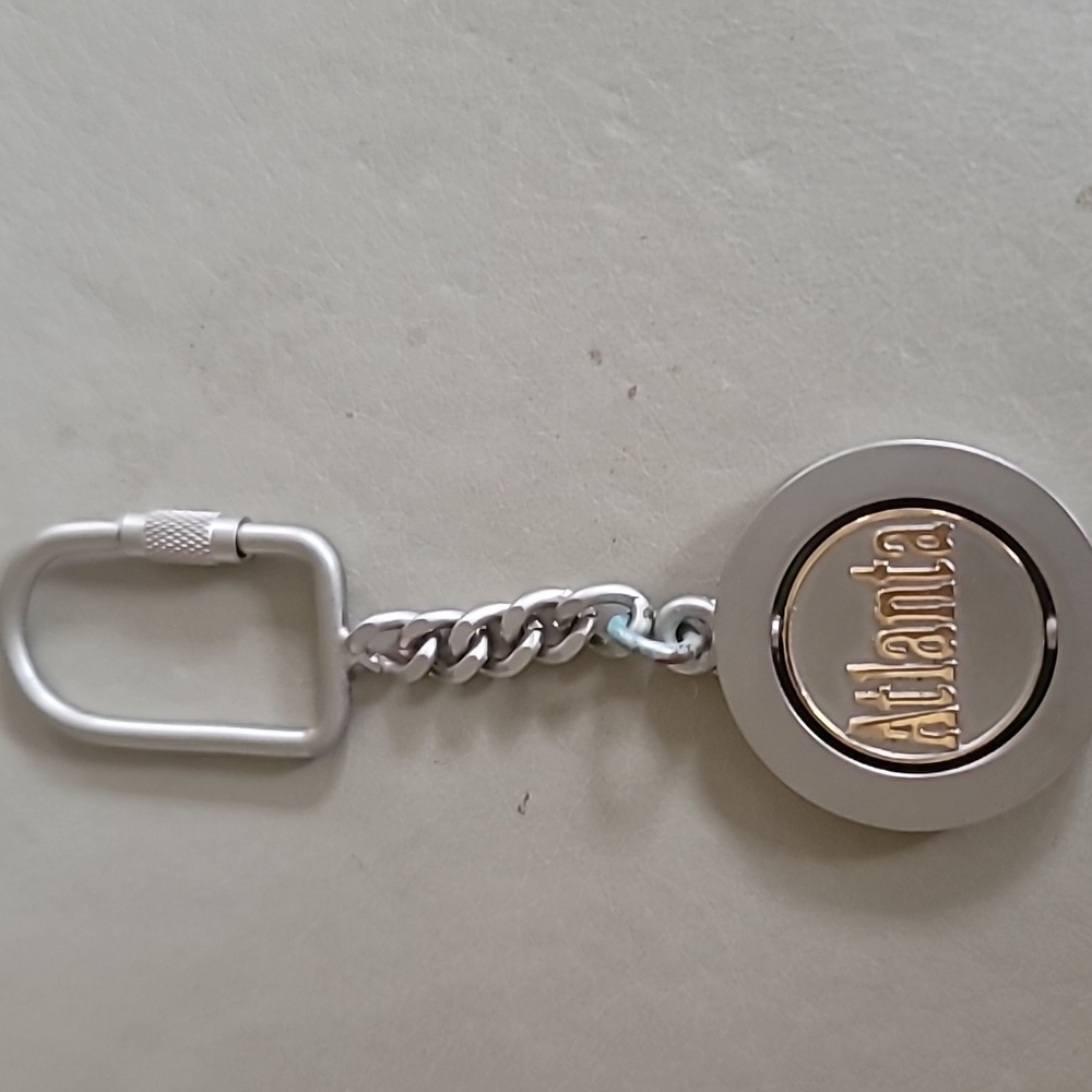 Key Chain Atlanta, GA silver gold.
